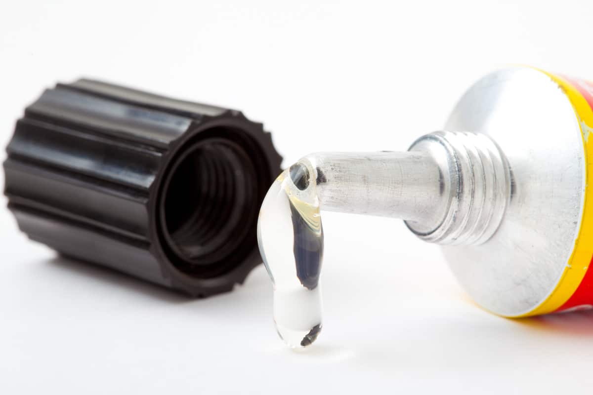 Quick Seal/Adhesive